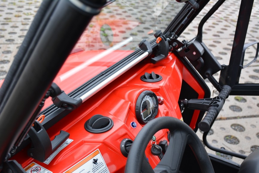 Polaris RZR 800 кабина