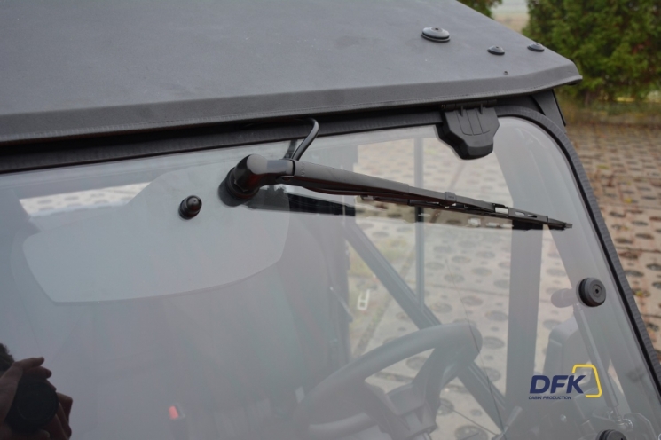 Лобовое стекло + стеклоомыватель и стеклоочиститель DFK на POLARIS RZR 570