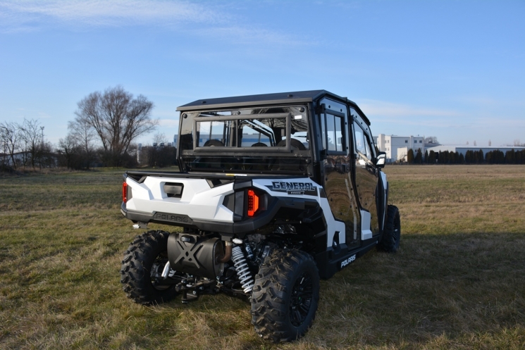 Задняя панель DFK на POLARIS General 1000 Crew