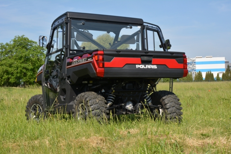 Задняя панель DFK на Polaris Ranger XP1000