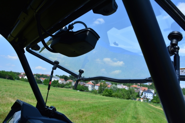 Лобовое стекло + стеклоомыватель + стеклоочиститель DFK на POLARIS RZR TRAIL S