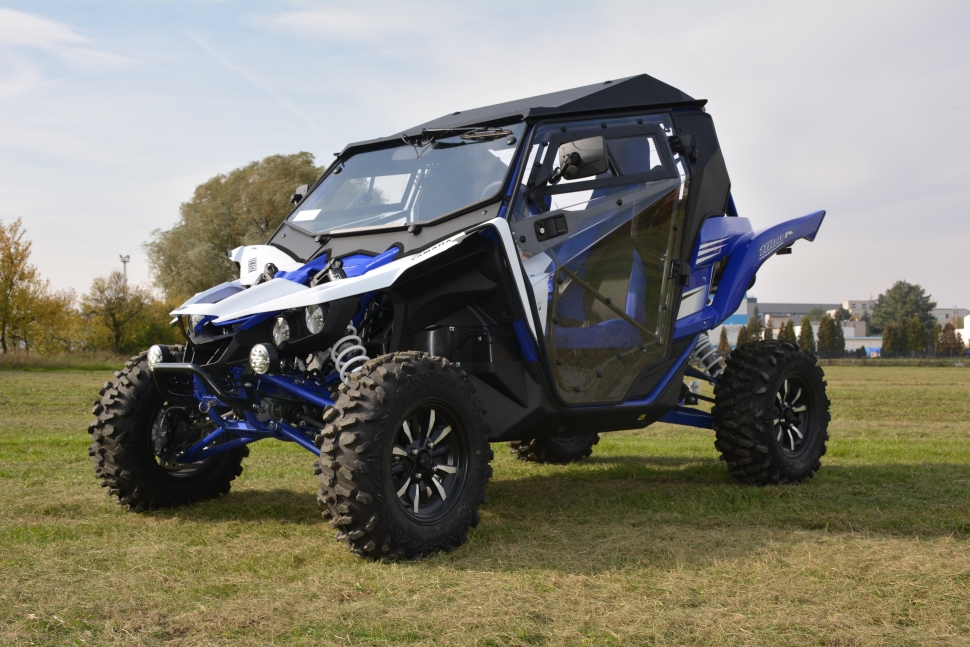 Yamaha yxz1000r
