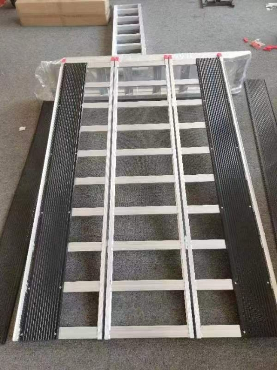 Рампа (сходни) для снегохода 610